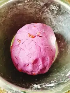 Make Potato date cake step 14