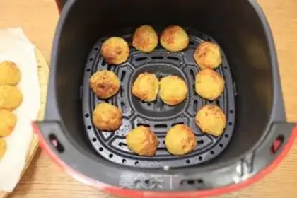 Make Low-fat chicken tofu balls step 13