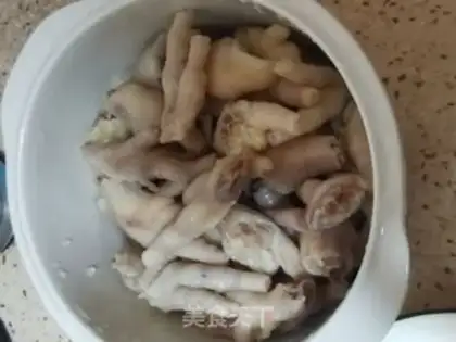 Make Pistol-fruit chicken claws step 10