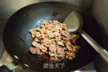 Make Spicy chicken step 5