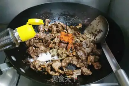 Make Spicy chicken step 6
