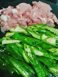 Make Chili fried meat step 0