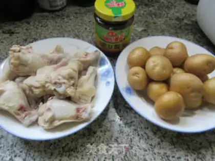 Make Little potato fried chicken wings step 0