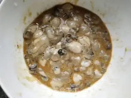 Make Sea pelvis soup step 1