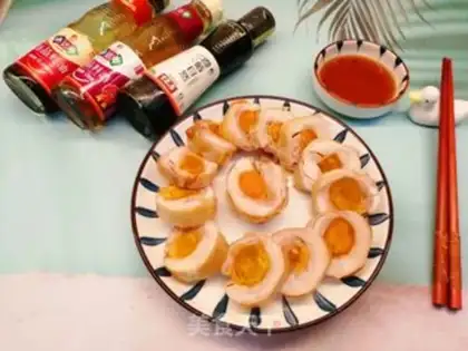 Make Salted egg, chicken leg roll step 6