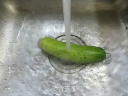 Make A cucumber step 1