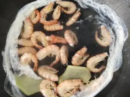 Make Nine knots of shrimp step 3