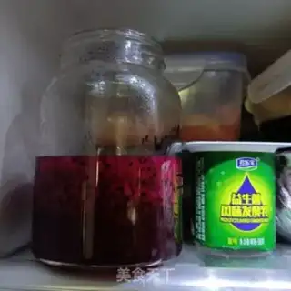 Make Flaming Dragon Jell-O, little circle bumping on milk step 9