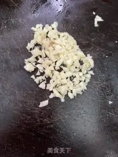 Make Garlic soybeans, cedar fish step 2
