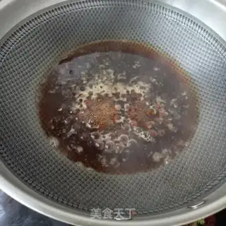Make Flaming Dragon Jell-O, little circle bumping on milk step 12