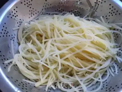 Make Spicy potatoes step 3