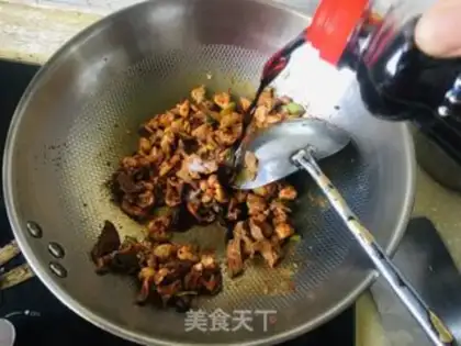 Make Chicken mushroom noodles step 6