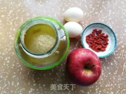 Make Wine and apple egg soup step 0