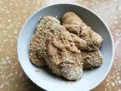 Make Potato steamed chicken wings step 3