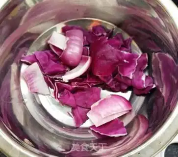 Make Spam salad step 0