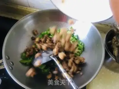 Make Spicy chicken step 8