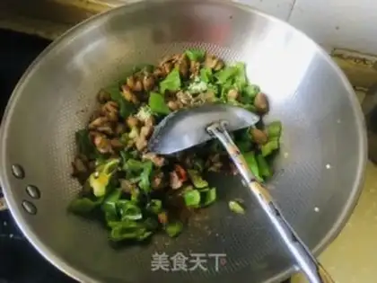 Make Spicy chicken step 11