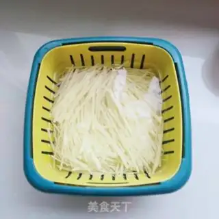 Make Oily potatoes step 2