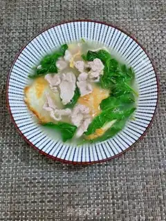 Make Scrawny eggs and leaf soup step 8