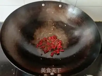 Make Spicy lobster tail step 2