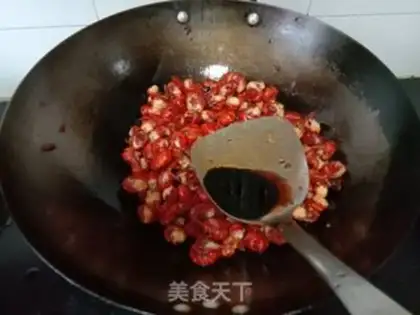 Make Spicy lobster tail step 8