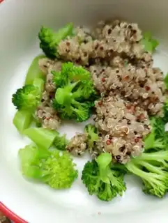 Make Quinoma eggs salad step 13
