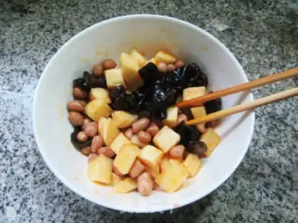 Make Blackwood, peanuts, white step 9