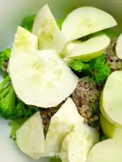 Make Quinoma eggs salad step 15