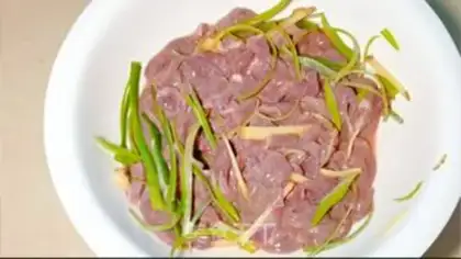Make The veal gravy step 3
