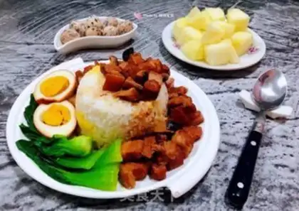 Make Frozen eggs and meat rice step 14