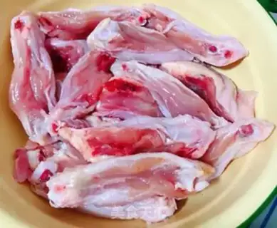 Make Garlic chicken wings step 1