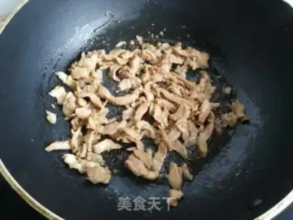 Make Pumpkin fried meat step 2
