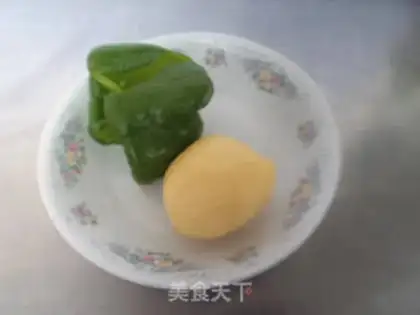 Make Potato pepper noodles step 0