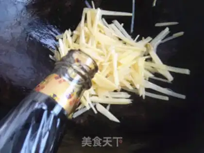 Make Potato pepper noodles step 4