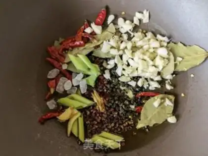 Make Thirteen spicy ribs step 8