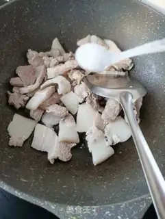 Make Pickles and roast meat step 10