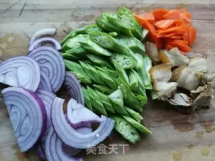 Make Onion acupuncture step 0