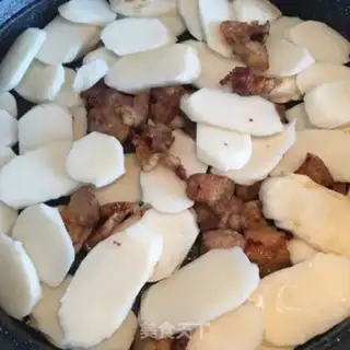 Make Five bouquets of pastry step 4