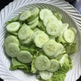 Make Cream shrimp salad step 4