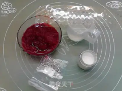 Make Mirror cranberry mousse cake step 12