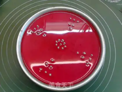 Make Mirror cranberry mousse cake step 19
