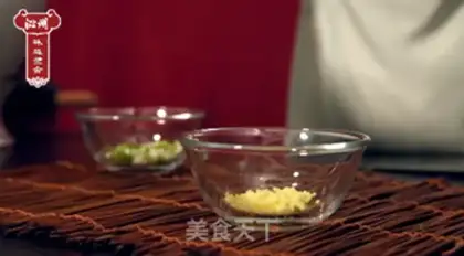 Make Qingzhou yellow rice ribs step 1