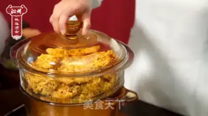 Make Qingzhou yellow rice ribs step 4