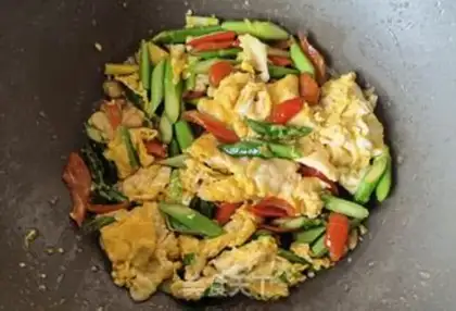 Make Pelican fried eggs step 10