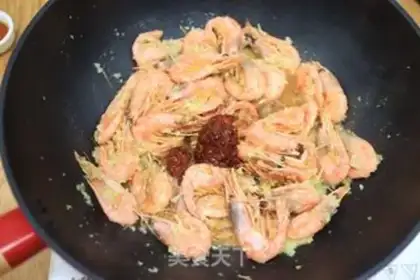Make Garlic northern sweet shrimp step 6