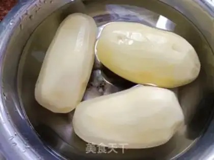 Make Cream Potato Tower step 1