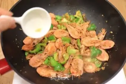 Make Garlic northern sweet shrimp step 8