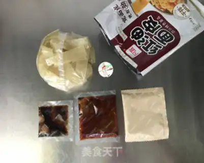 Make Dry noodles step 1