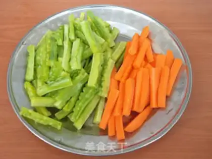 Make ♪ A greasy carrot ♪ step 1