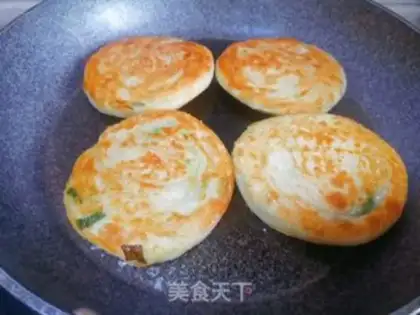 Make Onion cake step 15